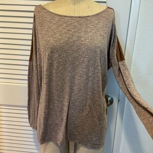 Used! Brown oversized long sleeve top small